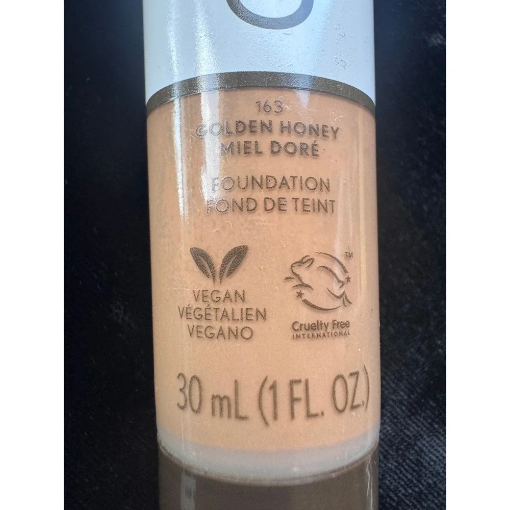 2pk Covergirl Clean Invisible Foundation 163 Golden Honey Neutral 1oz Tubes New